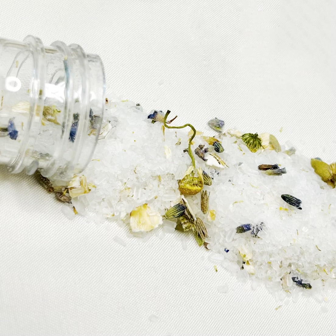 Calming bath soak